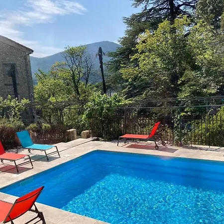 La Viste & Wellness Resort: Year-round Heated Pool Near Centre Bed & Breakfast *