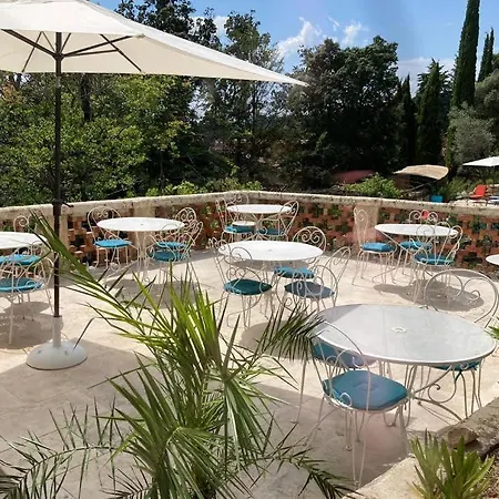 Bed & Breakfast La Viste & Wellness Resort: Year-round Heated Pool Near Centre