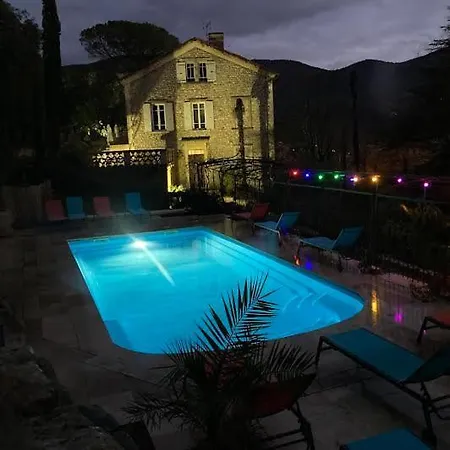 La Viste - Spa-jacuzzi - Massage- Sauna - 4 Saisons - Piscine Chauffee Toute L'annee - Heated Pool - 800m Centre Frühstückspension *